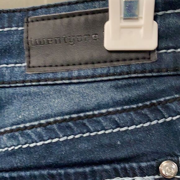 Twentyone Black Super Skinny Dark Wash Jeans 7/8 - Picture 8 of 14